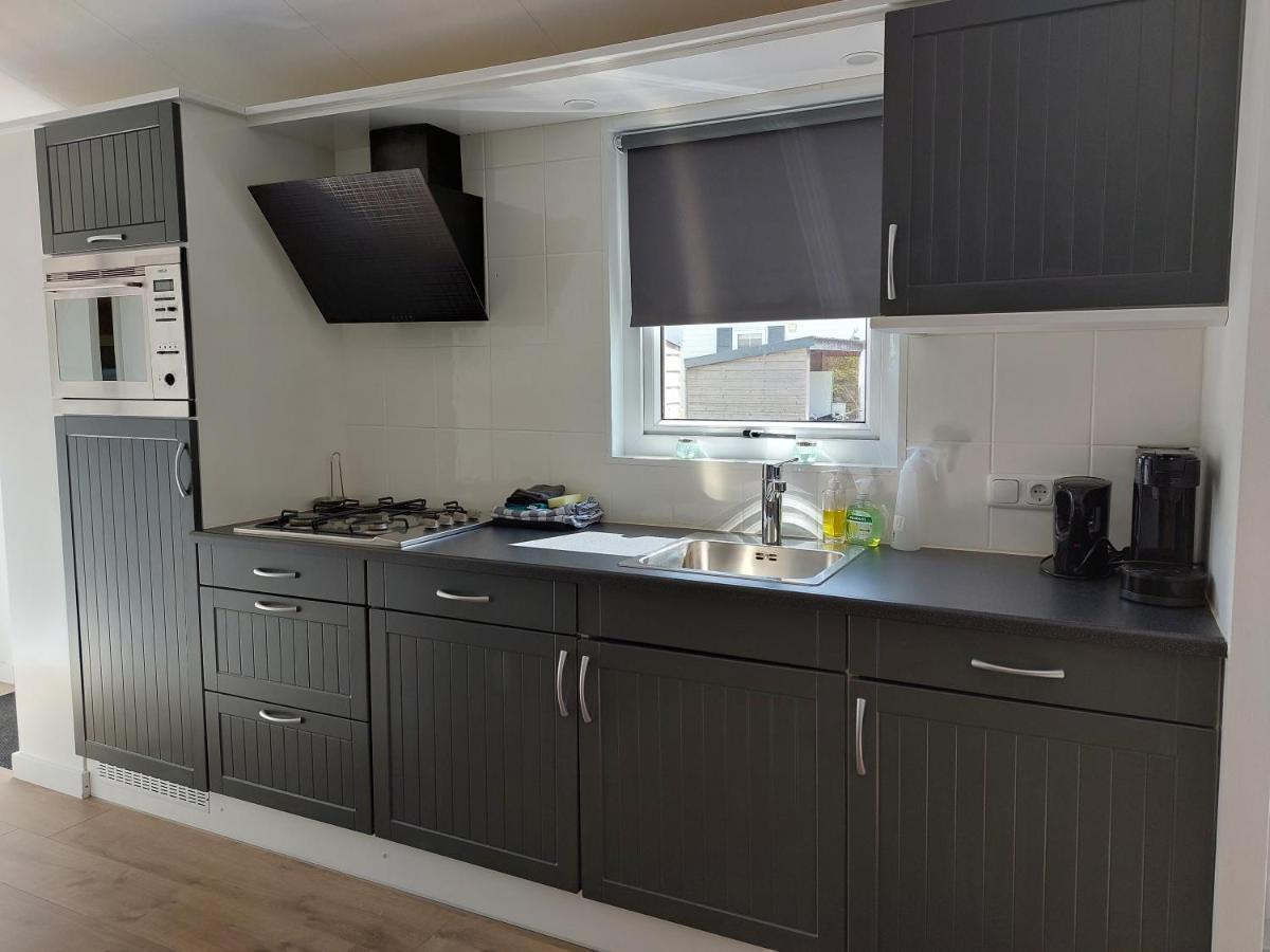 Ruim En Gezellig Chalet Voor 2 Personen Op De Veluwe Recreatiepark De Oude Driest 푸텐 외부 사진