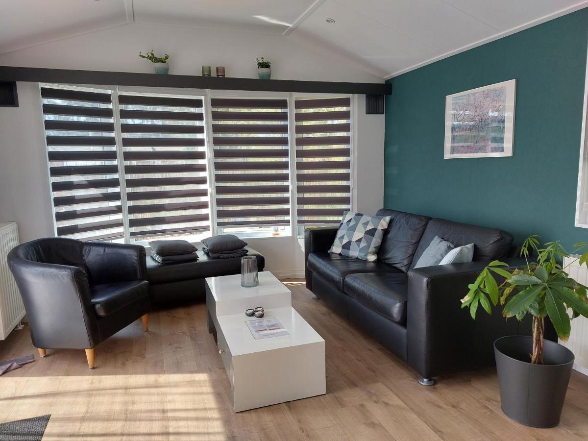 Ruim En Gezellig Chalet Voor 2 Personen Op De Veluwe Recreatiepark De Oude Driest 푸텐 외부 사진